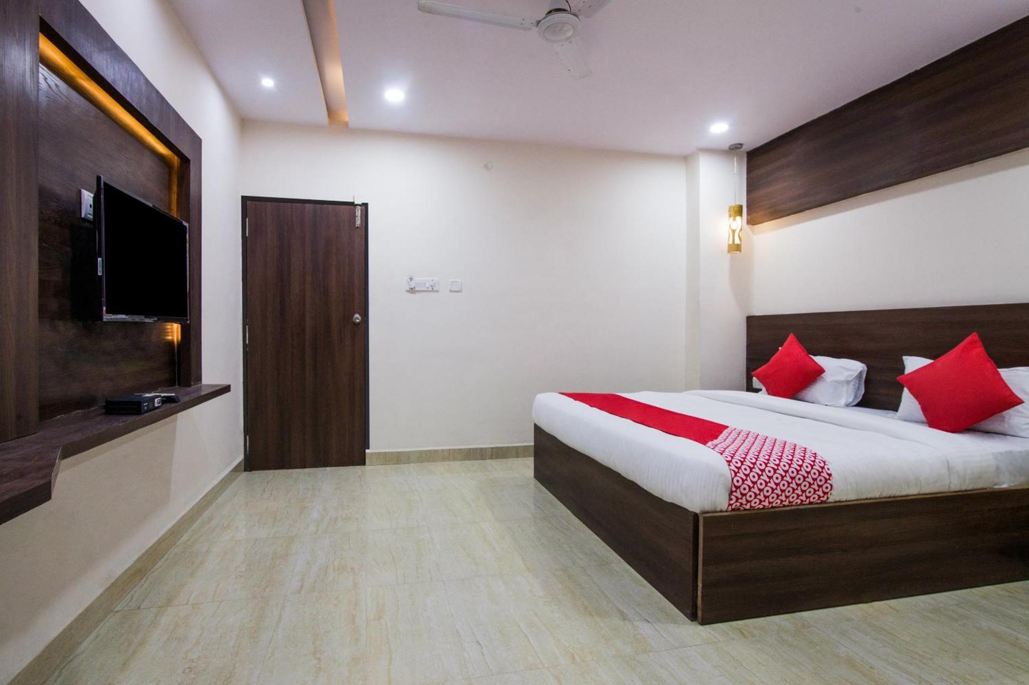 Super Hotel O Holiday Rani Gunj Opp Punjab National Bank Secundurabad Exteriér fotografie