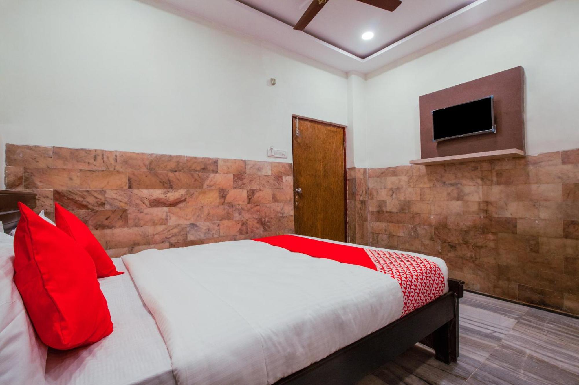 Super Hotel O Holiday Rani Gunj Opp Punjab National Bank Secundurabad Exteriér fotografie