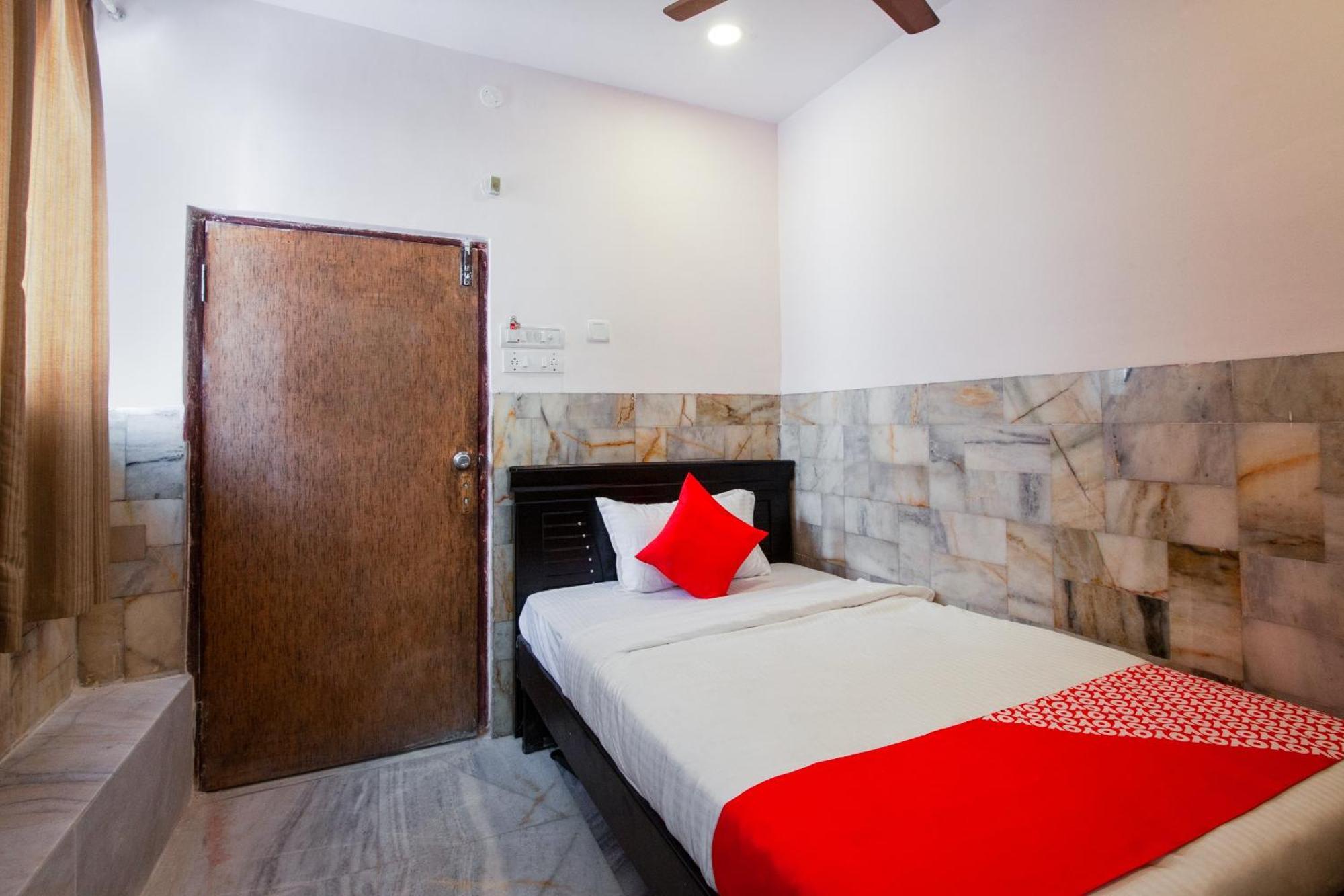 Super Hotel O Holiday Rani Gunj Opp Punjab National Bank Secundurabad Exteriér fotografie